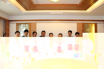 頒發聘書.jpg