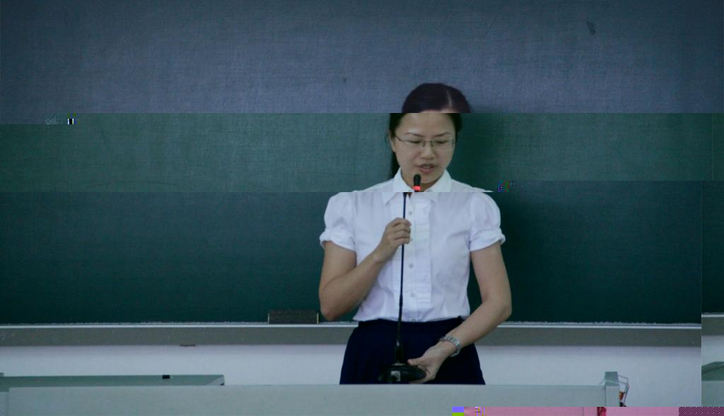 系主任謝劍萍介紹學院及專業概況